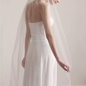 Dareth Colburn Barely There Wedding Veil Cathedral Length